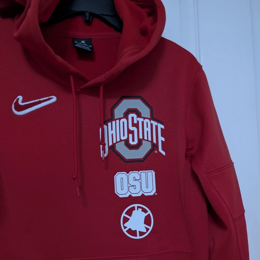 Nike Dri-Fit Ohio State University Red Hoodie. Size XS. Football 🏈